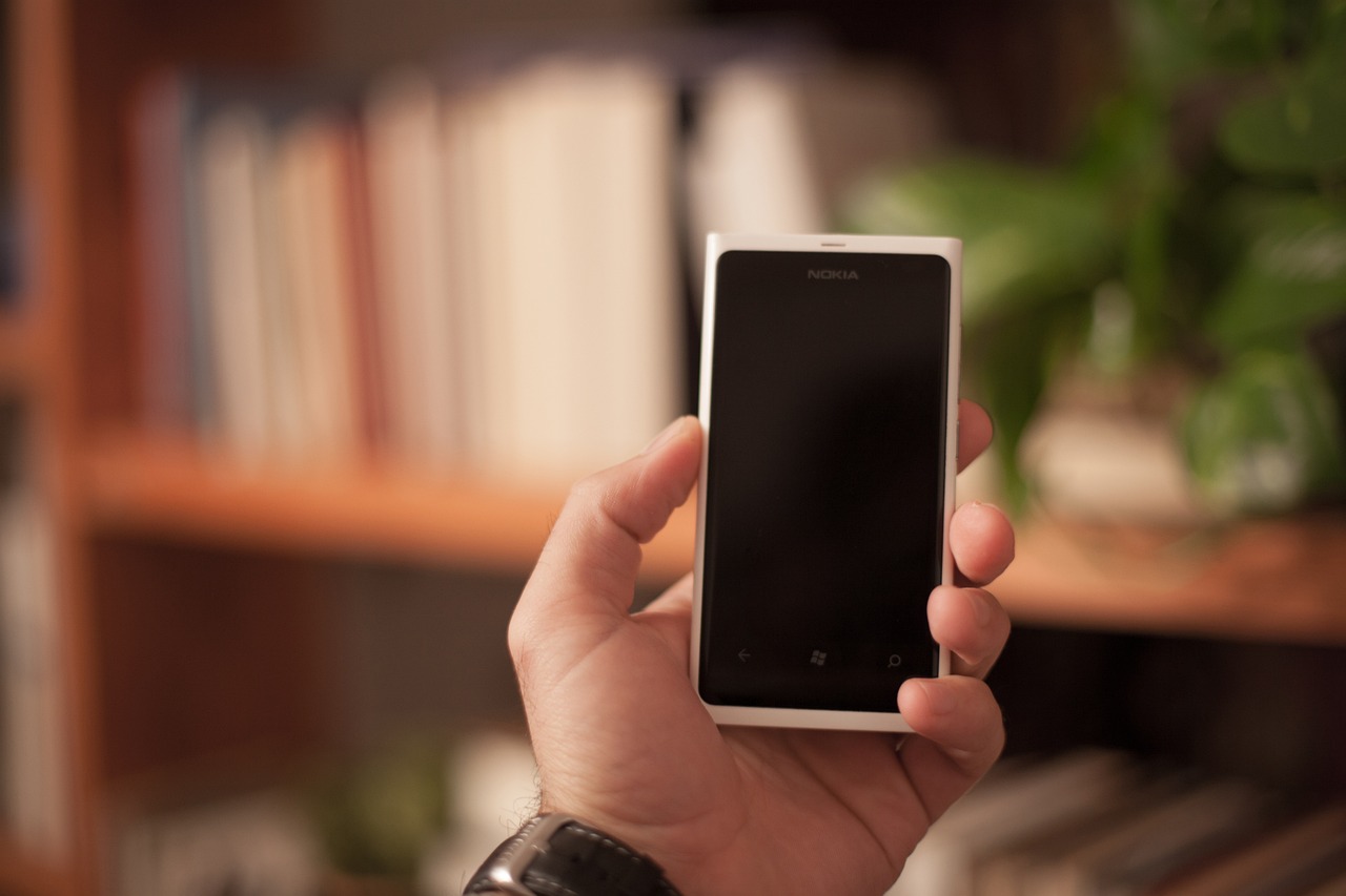 smartphone, phone, mobile, communication, business, digital, device, cellphone, telephone, electronic, man, calling, brown business, brown phone, brown mobile, brown community, brown digital, brown communication, brown company, brown smartphone, brown telephone, calling, calling, calling, calling, calling
